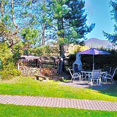 Rynartice 7 山林小屋 *